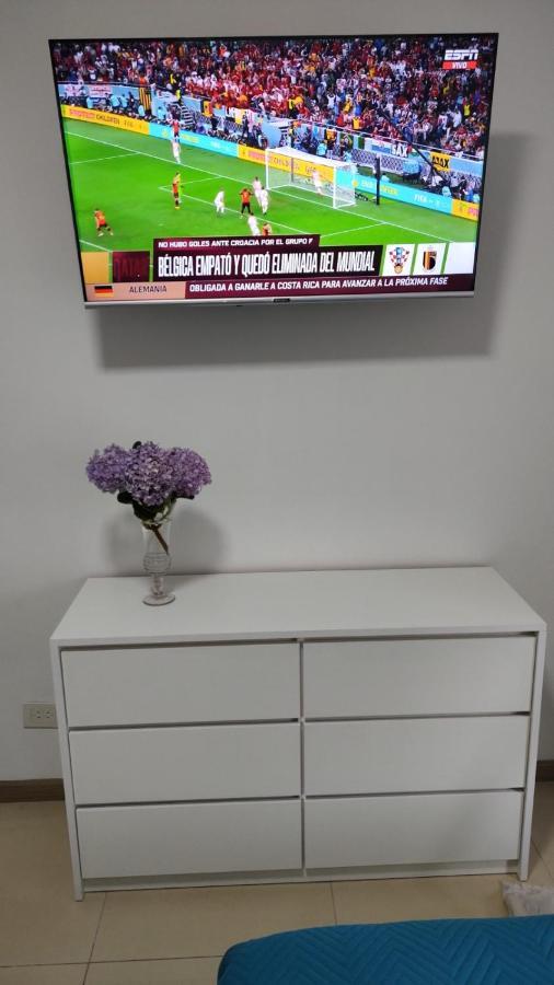 Depto. Corrientes 820, A Metros Del Obelisco Apartment
