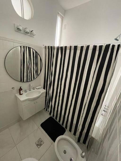 Departamento En Pleno Recoleta Apartamento Ciudad Autónoma de Buenos Aires