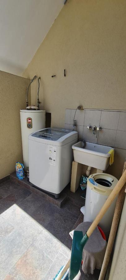 Alojamiento La Floresta, 3 Ambientes Para 5 Personas Apartamento