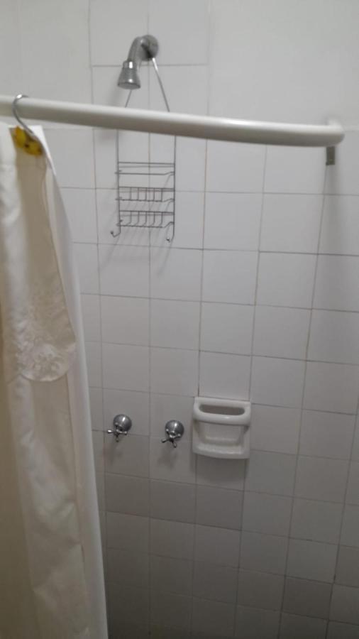 Habitación Con Baño Privado Un Piso Por Escalera Habitación en casa particular Ciudad Autónoma de Buenos Aires