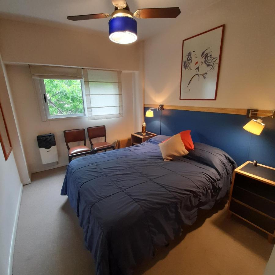 Departamento Centrico Con Cochera. Apartamento