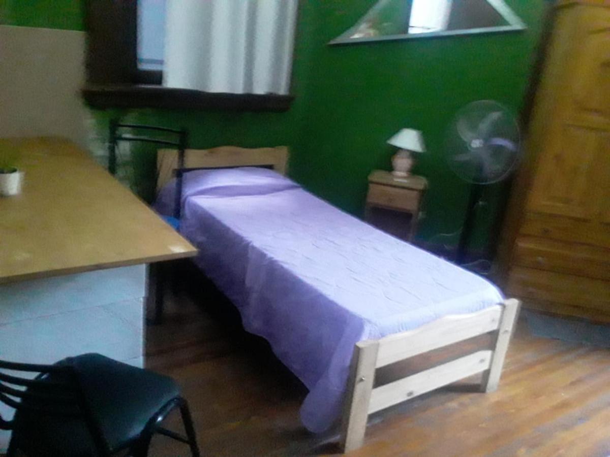 Habitación en casa particular Habitac Indiv Casa De Familia, Flores