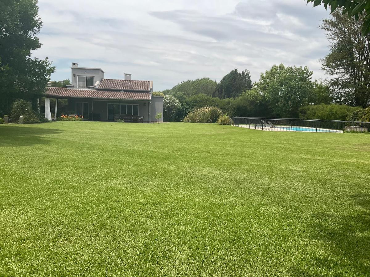 Del Pilar, Barrio Cerrado Vacaciones Сasa de vacaciones