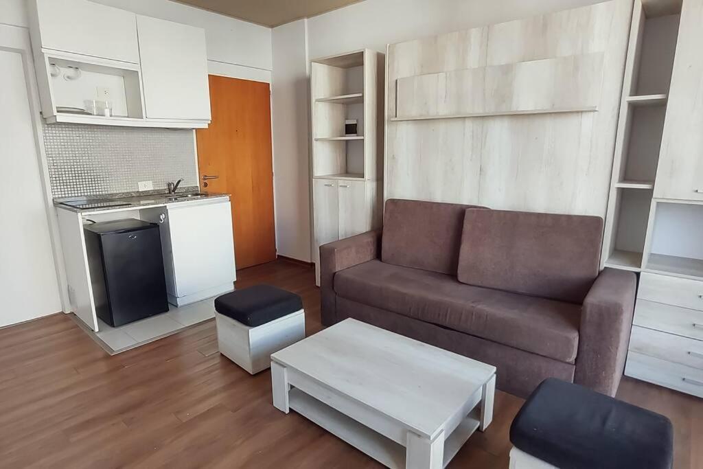 Apartamento At803 - Monoambiente Luminoso En Colegiales *