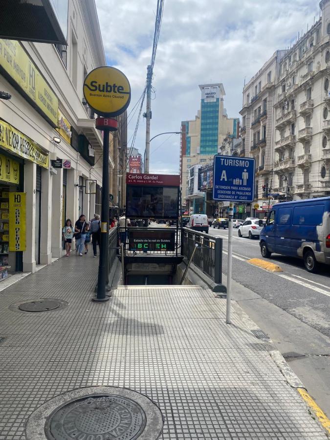 Avenida Corrientes Y Billinghurst A Metros De Abasto Shopping Apartamento Ciudad Autónoma de Buenos Aires