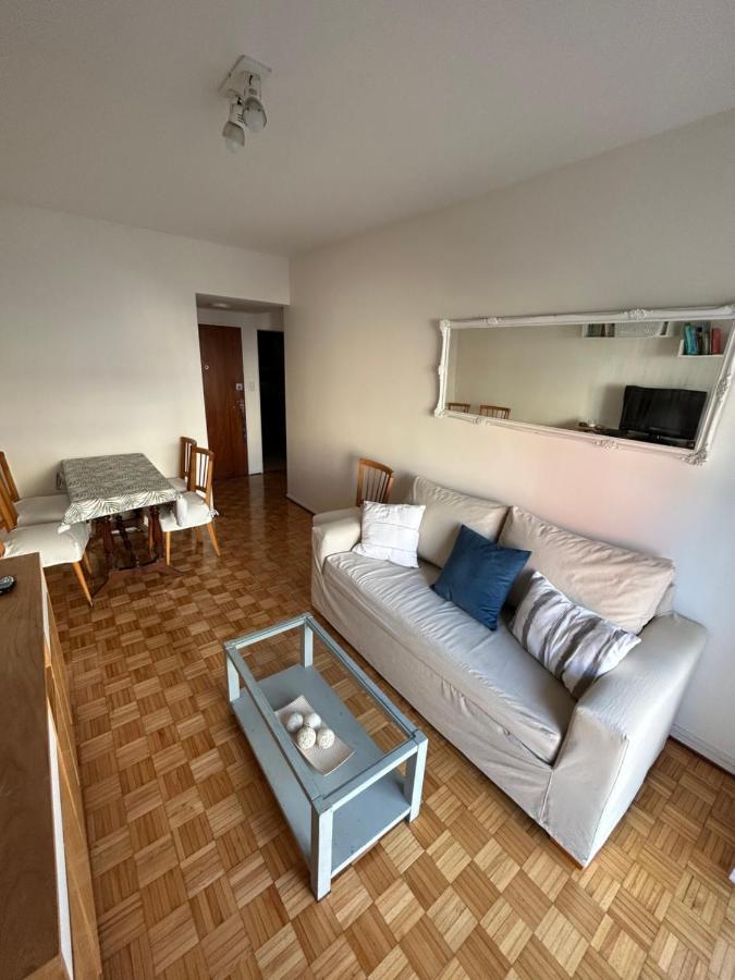 Apartamento Departamento 2 Ambientes Luminoso En Recoleta *