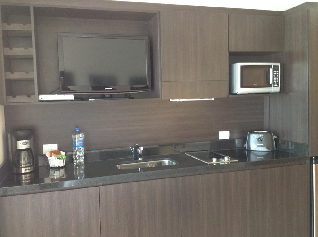 Palermo Place 4*