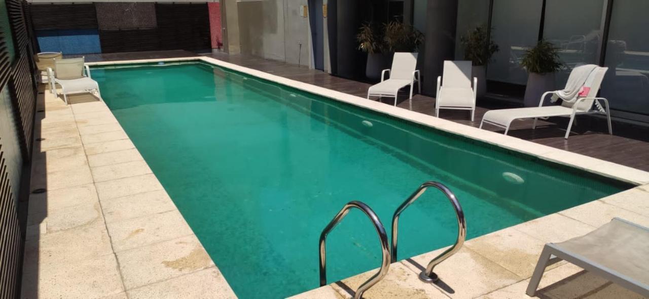 Lujoso Departamento Con Pileta En Crespo- Camargo Apartamento