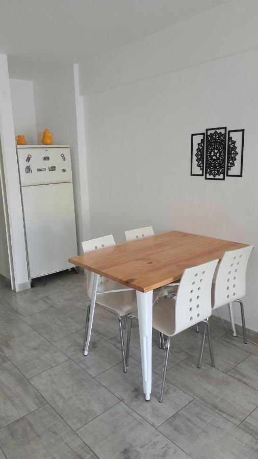 Amplio Departamento Completo En Caba *