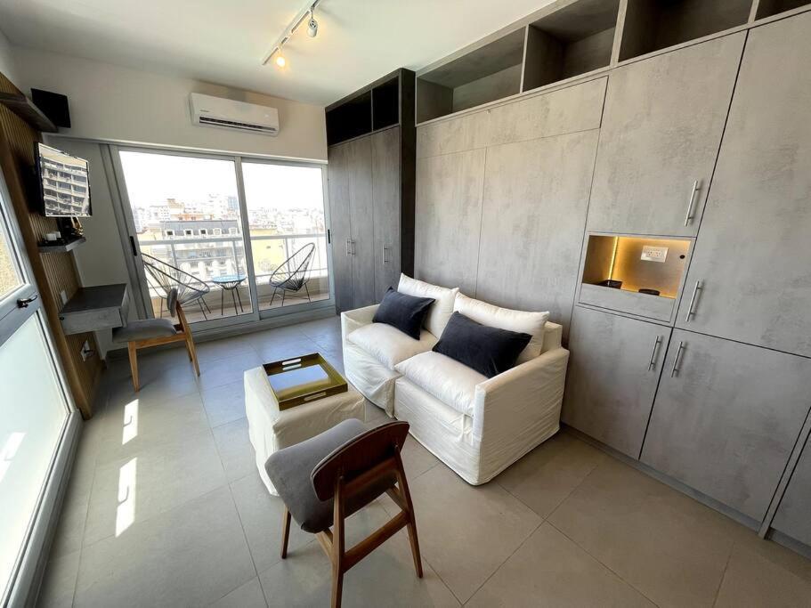 Apartamento Apart En San Telmo- Paseo De La Cisterna- 1228 *