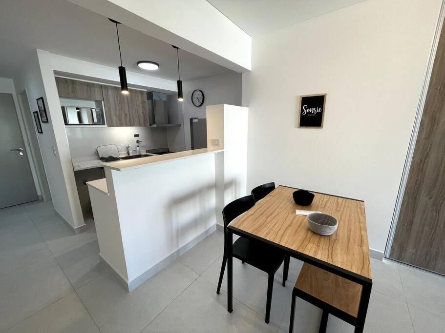 Departamento A Estrenar Con Pileta 4- Rio 4 Apartamento