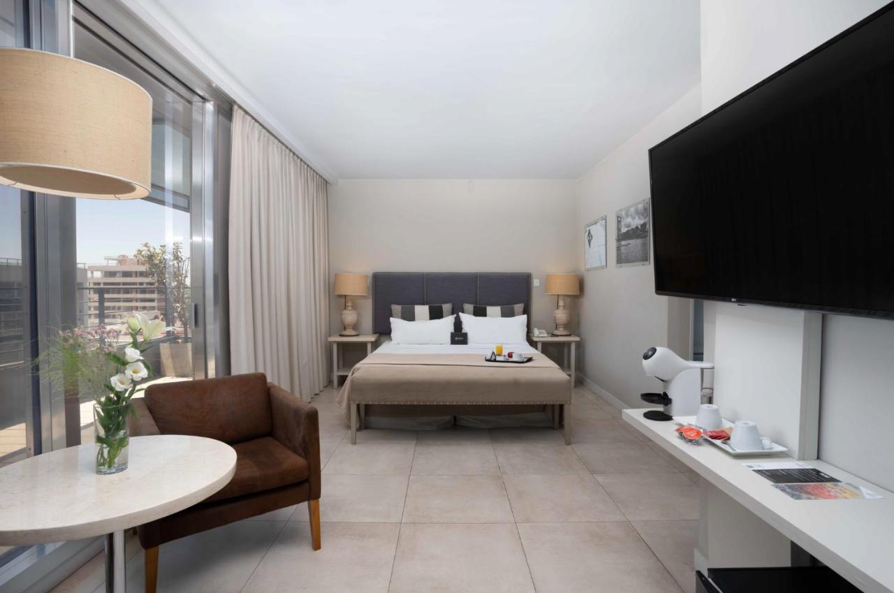 Urbanica The Libertador 4*