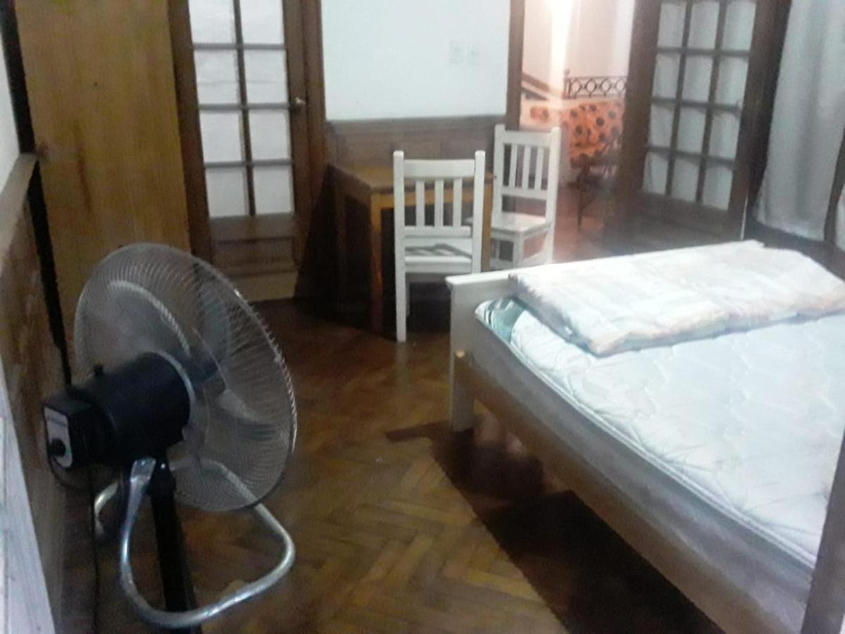 Habitac Indiv Casa De Familia, Flores * Ciudad Autónoma de Buenos Aires