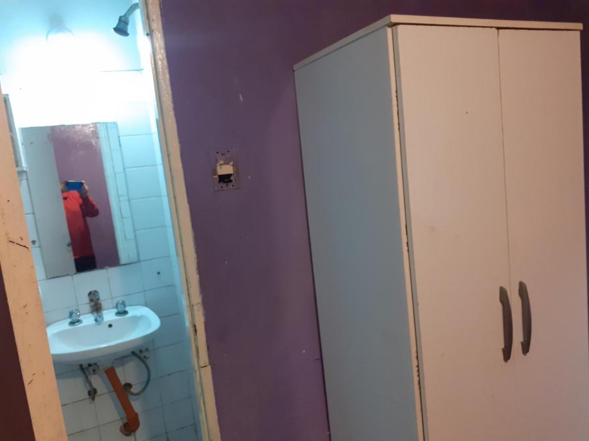 Casahostel Pensión *