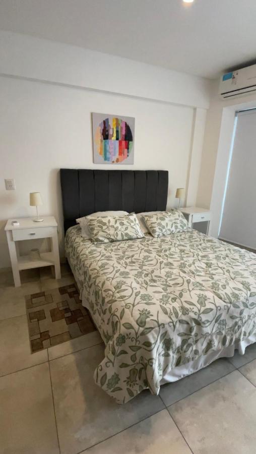 Beautiful & Bright New Apartamento