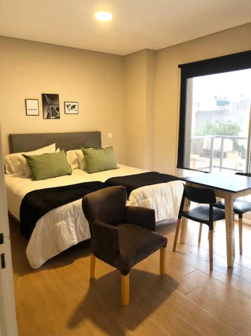 Apartamento 1-6 Monoambiente Capital, Amplio, Luminoso Y Acogedor