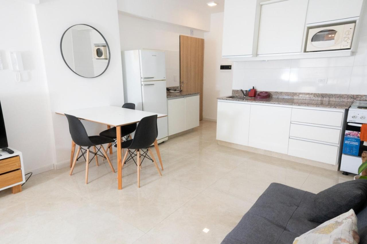 Apartamento Comodo Departamento En El Centro De La Ciudad Y Cerca Del Obelisco 64 *