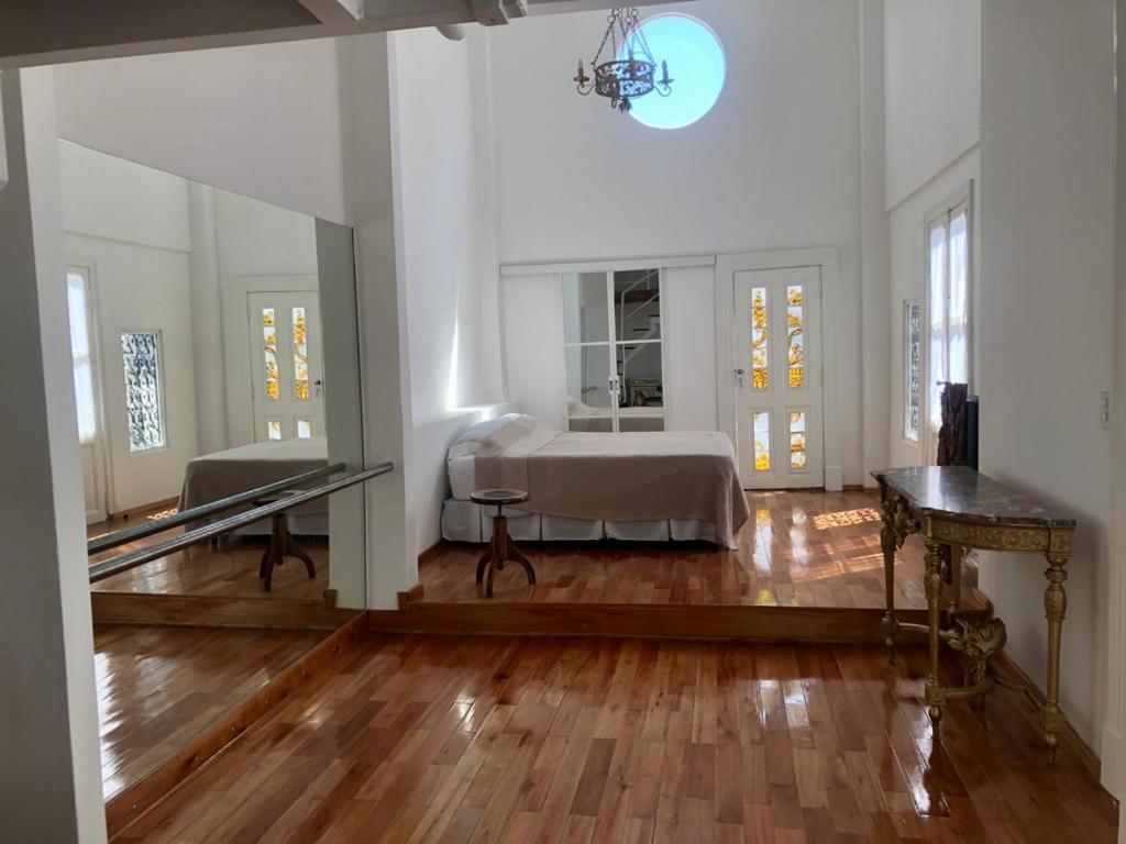 Apartamento Enchanting Townhouse Loft In Heart Of San Telmo Buenos Aires