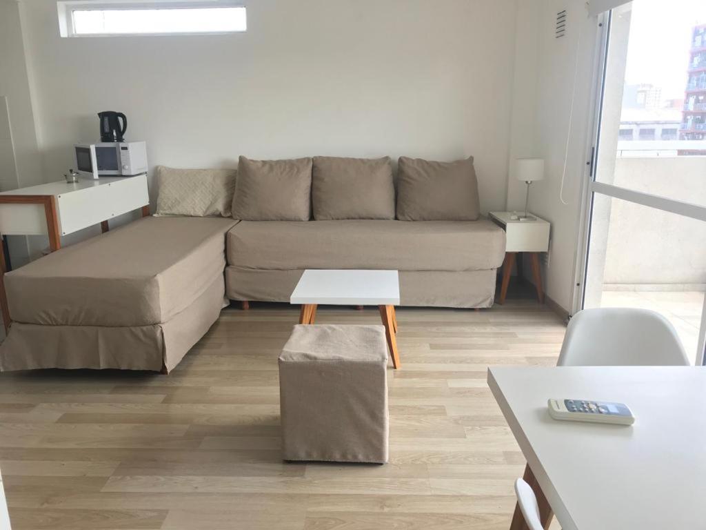 Super Luminoso Departamento Con Balcon En El Barrio De Caballito * Ciudad Autónoma de Buenos Aires