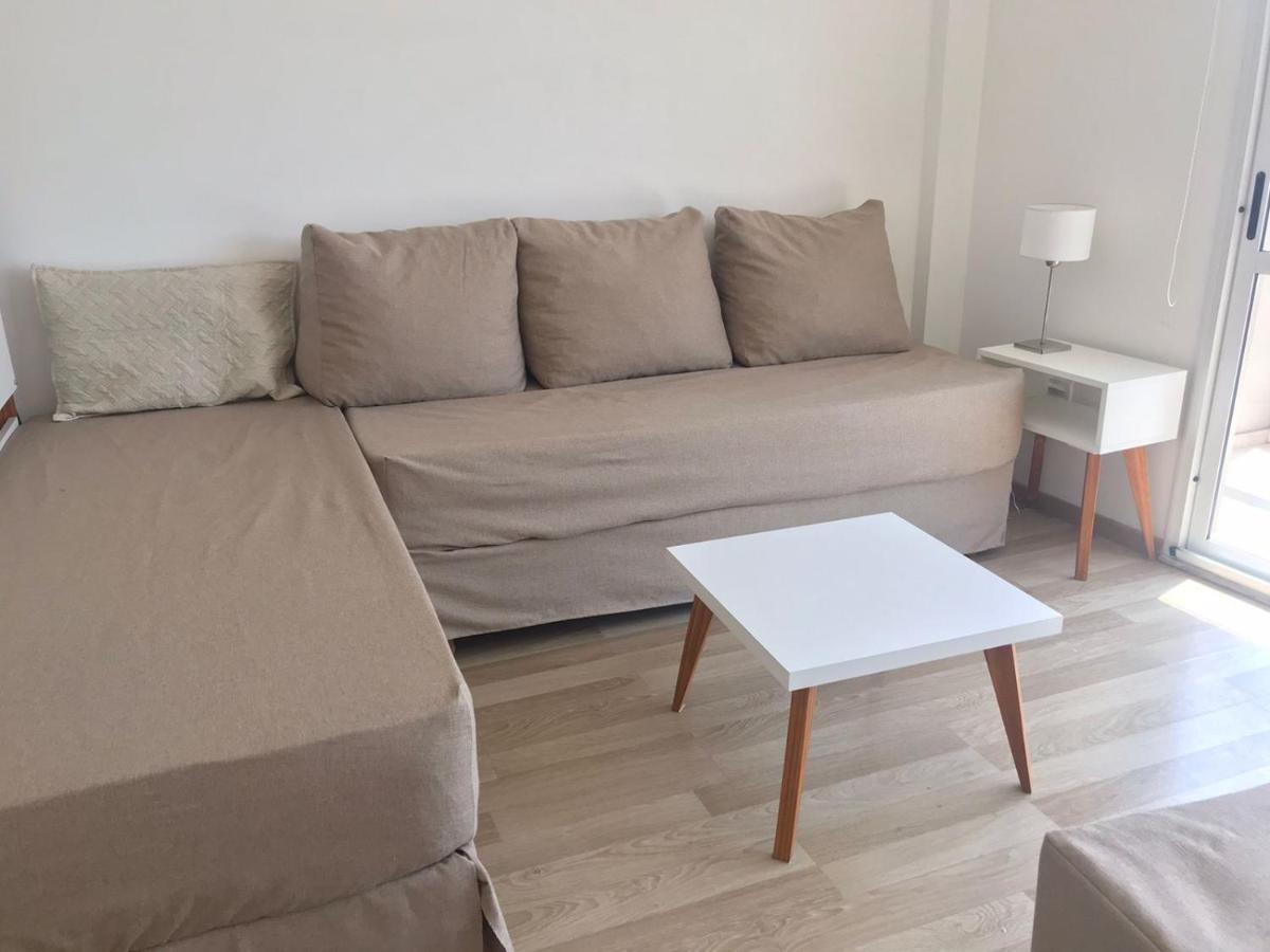 Apartamento Super Luminoso Departamento Con Balcon En El Barrio De Caballito
