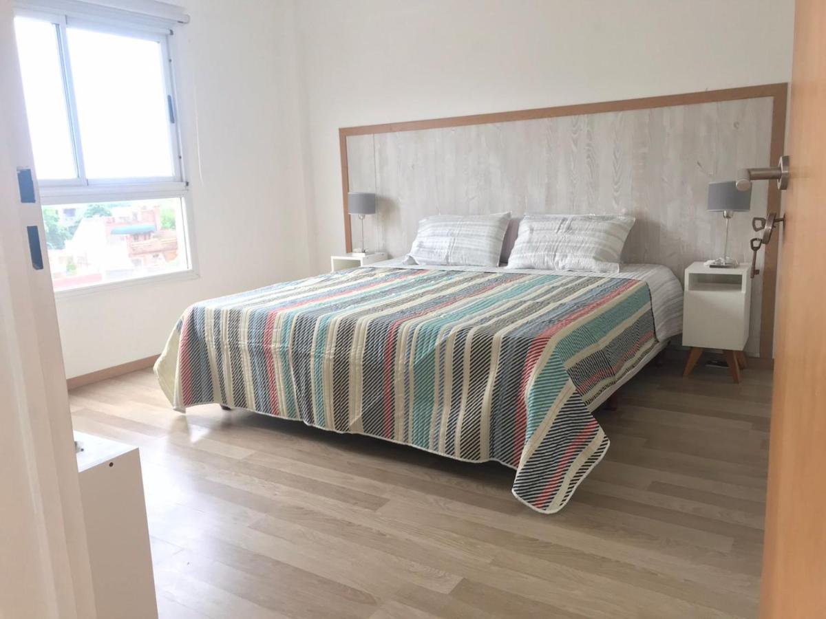 Apartamento Super Luminoso Departamento Con Balcon En El Barrio De Caballito *