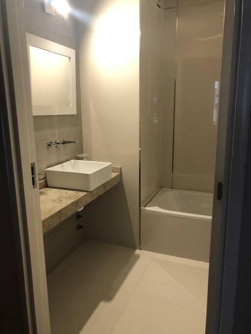 3-6 Hermoso Monoambiente Bano Privado *