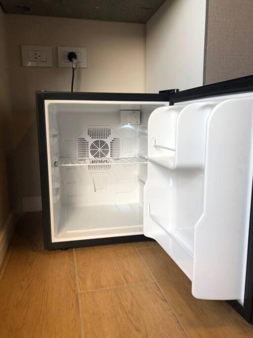 Apartamento 3-6 Hermoso Monoambiente Bano Privado *
