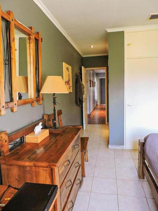 Villa Private With Exclusive Heated And Illuminated Pool In The Best Golf Country Club 18-holes Golf Course Indoor Heated Pool Of The Club Illuminated Professional Soccer And Tennis Courts Children's Recreation Market And All Types Of Services *