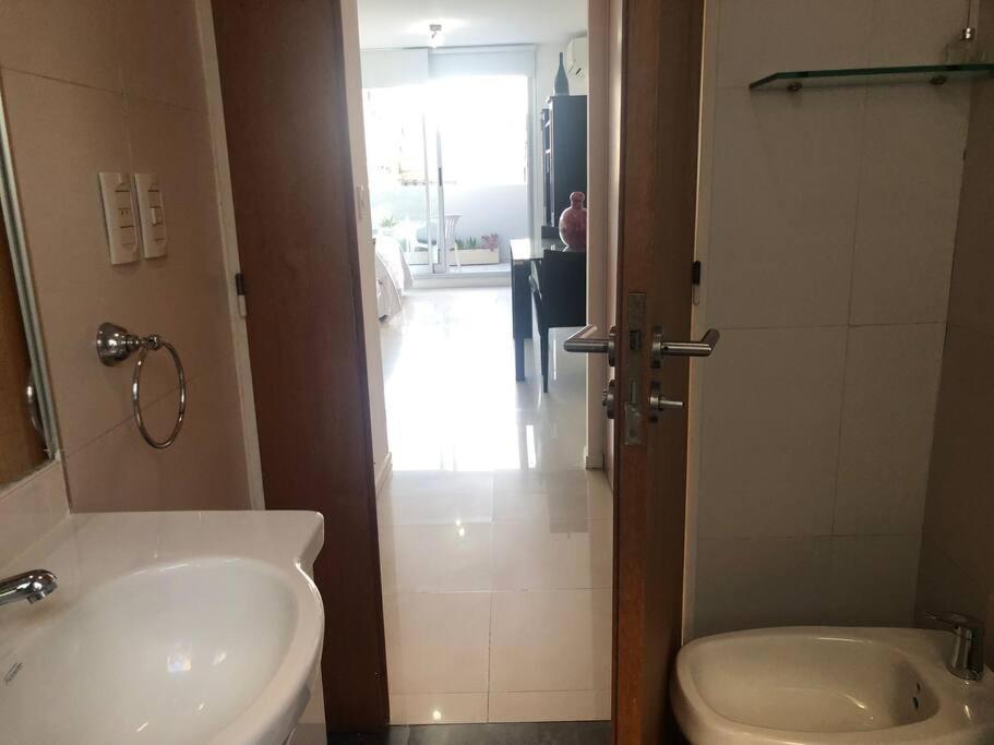Mucha Luz En Pleno Recoleta Apartamento Ciudad Autónoma de Buenos Aires
