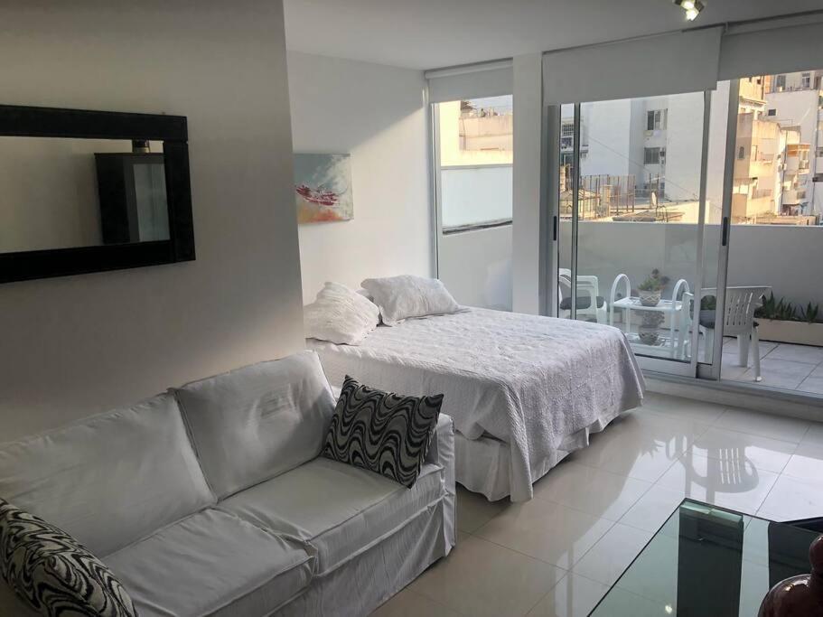 Mucha Luz En Pleno Recoleta Apartamento Ciudad Autónoma de Buenos Aires