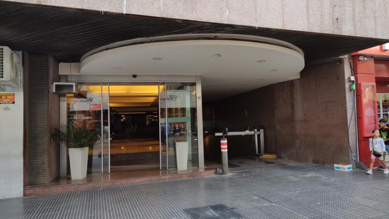 Depto. Corrientes 820, A Metros Del Obelisco *