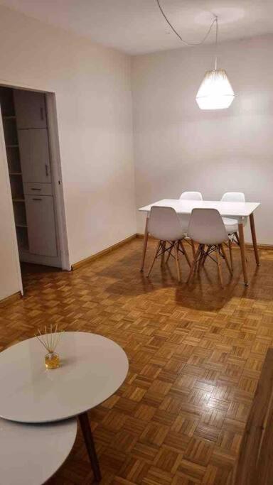 Comodo Departamento En Recoleta *