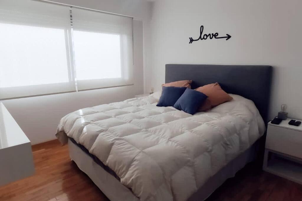 Lujoso Departamento En Pleno Urquiza- Colodrero Apartamento