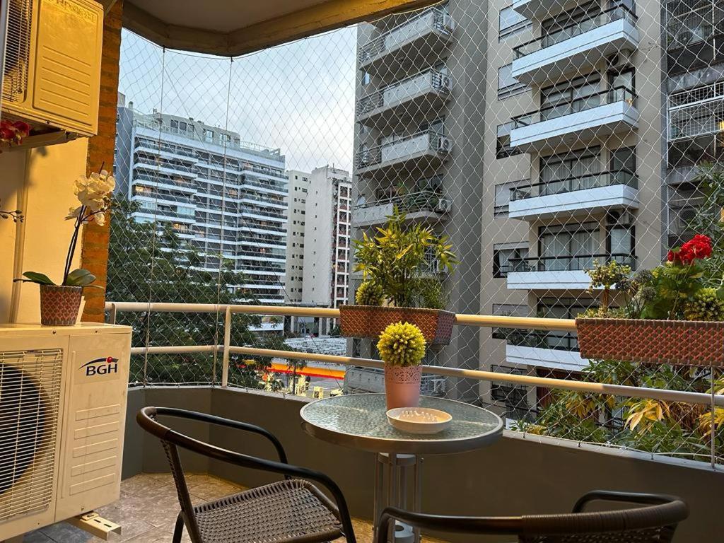 Apartamento Semipiso En La Mejor Zona De Belgrano Todo Al Frente Con Parking Privado Y A Metros Del Subway 2 Parrrilla Solarium Cocina Amplia Lavadero Y Mobiliario Todo A Nuevo
