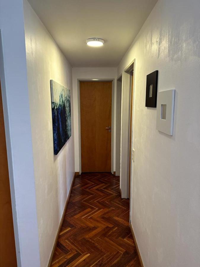 Apartamento Semipiso En La Mejor Zona De Belgrano Todo Al Frente Con Parking Privado Y A Metros Del Subway 2 Parrrilla Solarium Cocina Amplia Lavadero Y Mobiliario Todo A Nuevo *