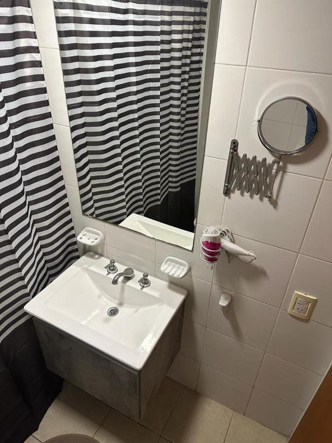 Apartamento Semipiso En La Mejor Zona De Belgrano Todo Al Frente Con Parking Privado Y A Metros Del Subway 2 Parrrilla Solarium Cocina Amplia Lavadero Y Mobiliario Todo A Nuevo * Ciudad Autónoma de Buenos Aires
