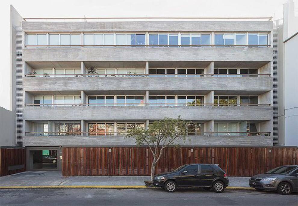 Apartamento Monoambiente Amoblado Con Cochera Privada *