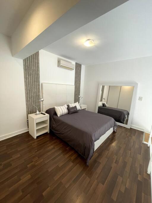 Apartamento Amazing Duplex With Large Private Yard In Palermo Ciudad Autónoma de Buenos Aires