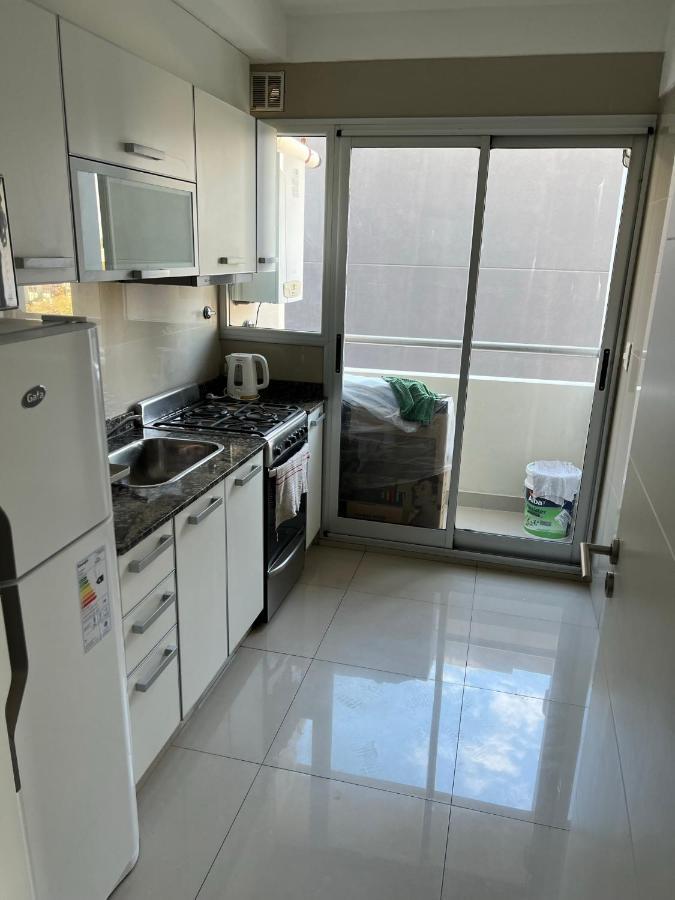 2 Ampios Ambientes Av Cordoba-palermo-exelente Ubicacion *