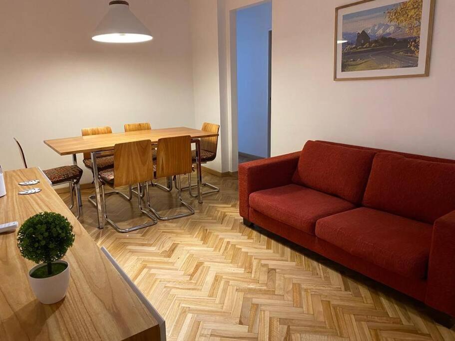 3 De Febrero 2 Apartamento *