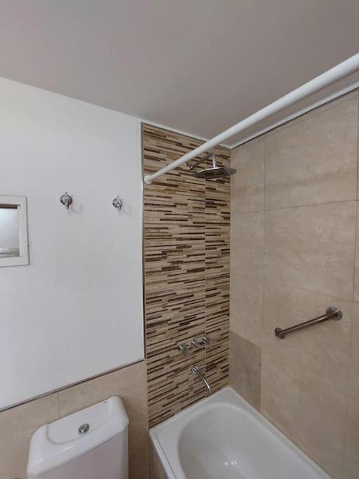 Hermoso Duplex Lleno De Aire Y Luz En Crespo * Buenos Aires