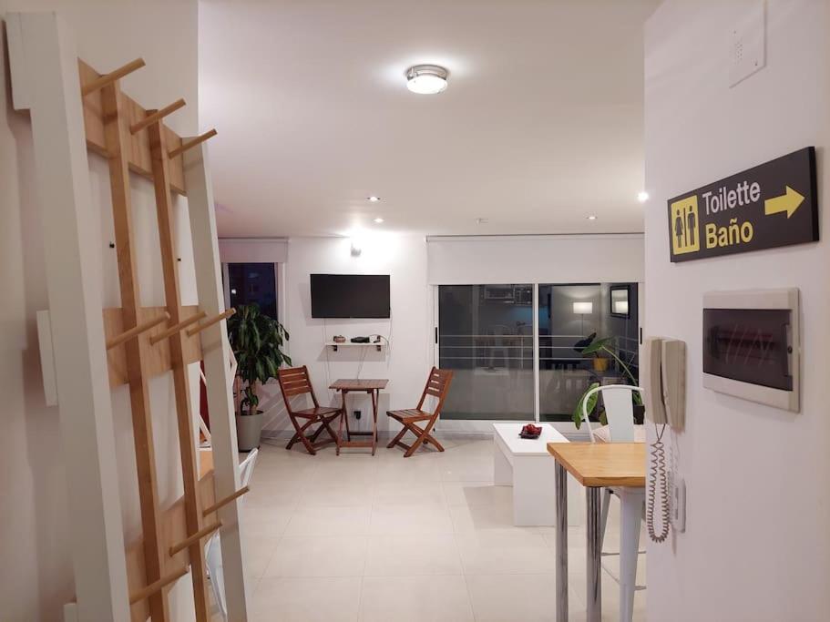 Hermoso Duplex Lleno De Aire Y Luz En Crespo * Buenos Aires