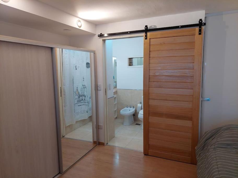 Hermoso Duplex Lleno De Aire Y Luz En Crespo *