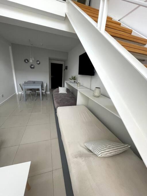 Apartamento Amazing Duplex With Large Private Yard In Palermo *