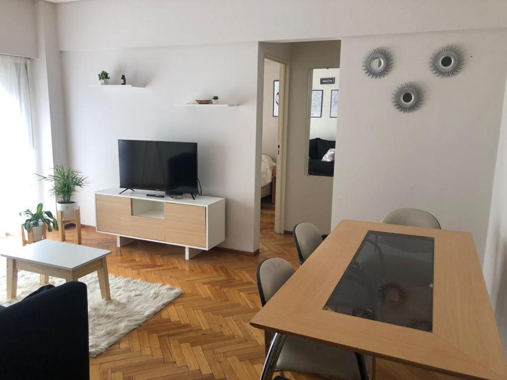 Apartamento Amoblado De 2 Ambientes Completo Buenos Aires