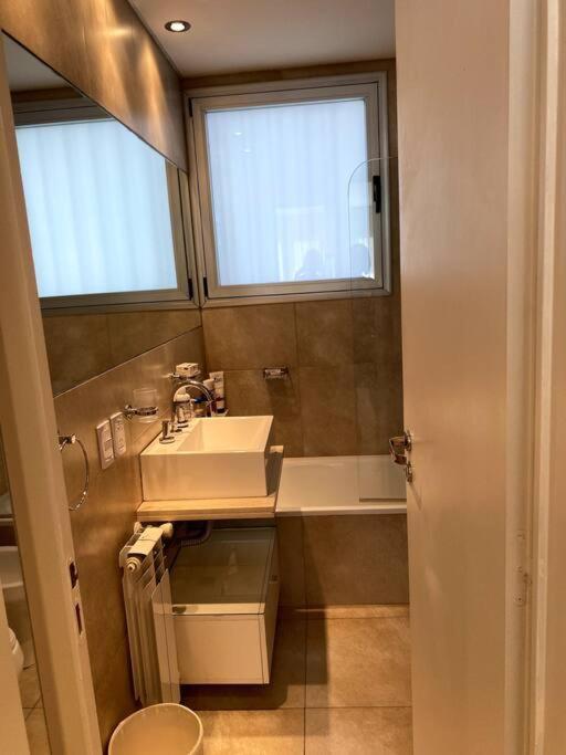Hermoso Studio En Recoleta Con Piscina Y Laundry * Ciudad Autónoma de Buenos Aires