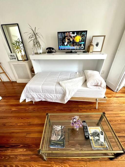 Apartamento Amplio Y Luminoso Piso En Recoleta 3 Pax *