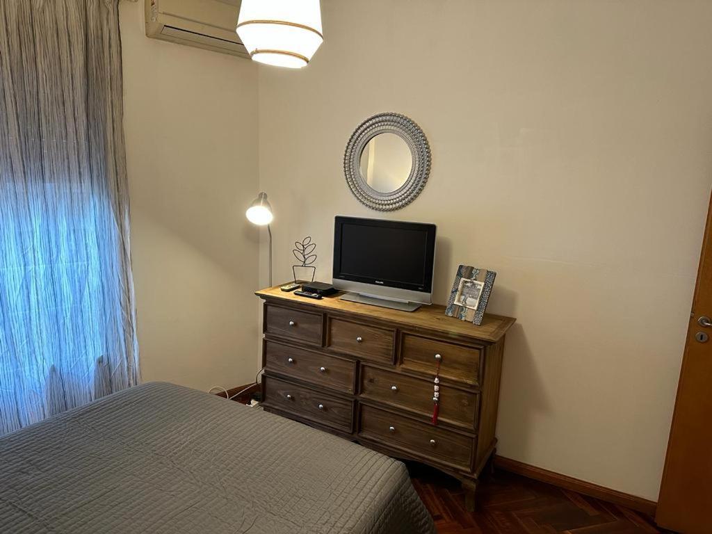 Apartamento Semipiso En La Mejor Zona De Belgrano Todo Al Frente Con Parking Privado Y A Metros Del Subway 2 Parrrilla Solarium Cocina Amplia Lavadero Y Mobiliario Todo A Nuevo Apartamento *