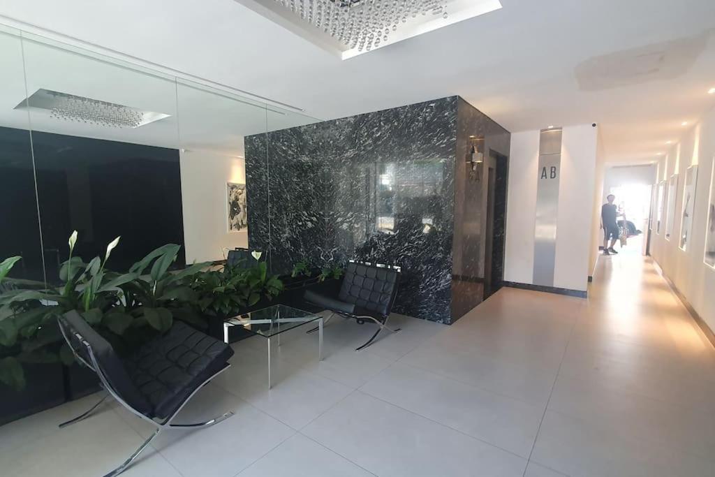 De Categoria Sobre Av. Cordoba Apartment Buenos Aires