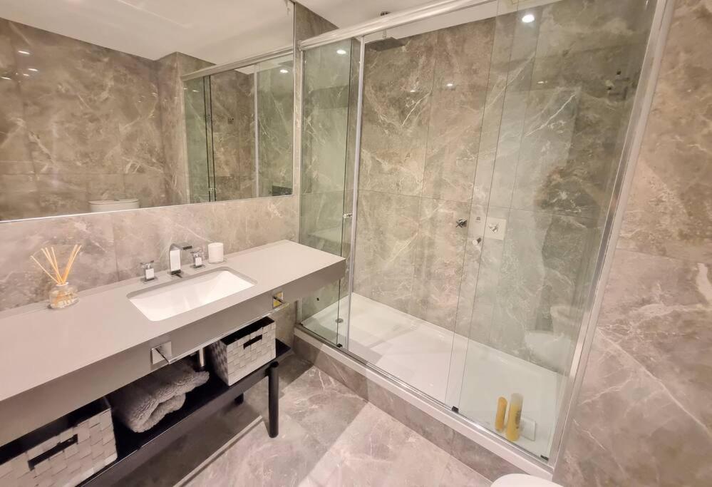 Exclusivo Torre Deco Armani Recoleta Buenos Aires